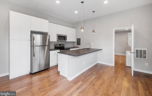 1226 27 St, Philadelphia PA 19121-4640 exterior