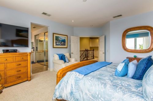 5455 Full Moon Ct, Anaheim CA  92807-4700 exterior