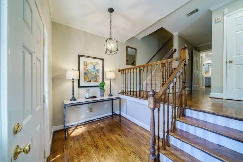 2104 Defoors Mill Dr, Atlanta GA  30318-2368 exterior