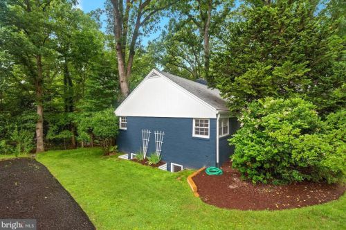 10 Eastmoor Dr, Silver Spring MD  20901-1935 exterior