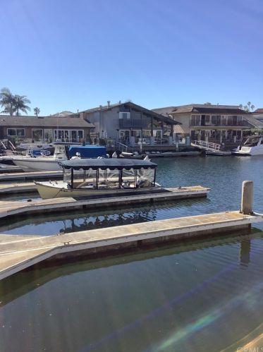 4082 Figaro Cir, Huntington Beach, CA 92649-3008