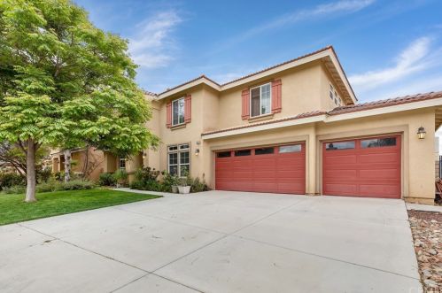 34221 Dorof Ct, Wildomar, CA 92595-7585