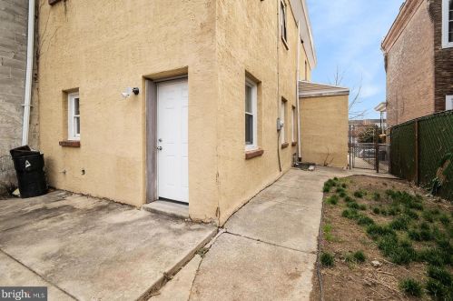 622 48th St, Philadelphia PA  19139-0017 exterior