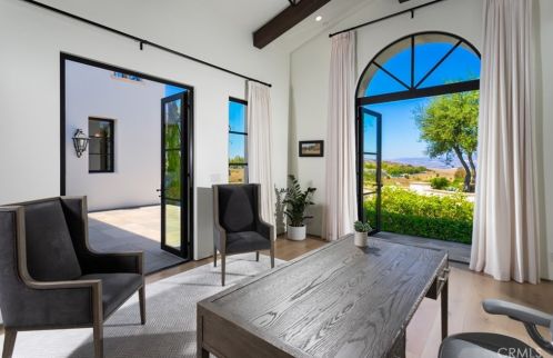 20 Black Falcon, Irvine CA  92603-0420 exterior