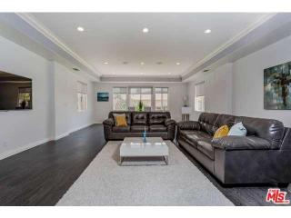 5510 Garth Ave, Los Angeles, CA 90056-1309