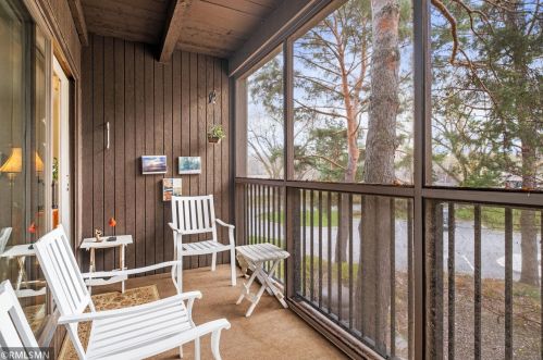 8549 Irwin Rd, Minneapolis MN  55437-1557 exterior