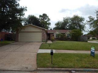 13823 Towne Way Dr, Sugar Land TX  77498-1654 exterior