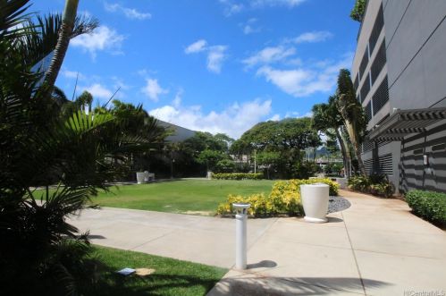 1009 Kapiolani Blvd, Honolulu HI  96814-2103 exterior