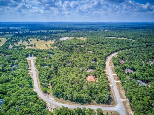 345 Arbors Cir, Webberville TX  78621-5574 exterior