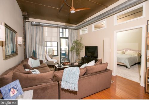 112 2nd St, Philadelphia, PA 19106