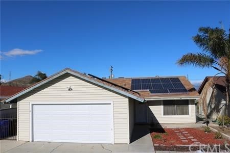 18170 8th St, Bloomington, CA 92316-3609