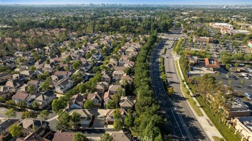 46 Danbury Ln, Irvine CA  92618-3972 exterior