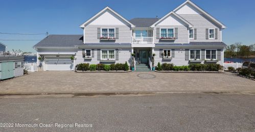 1108 Leilani Dr, Lacey, NJ 08731-4706