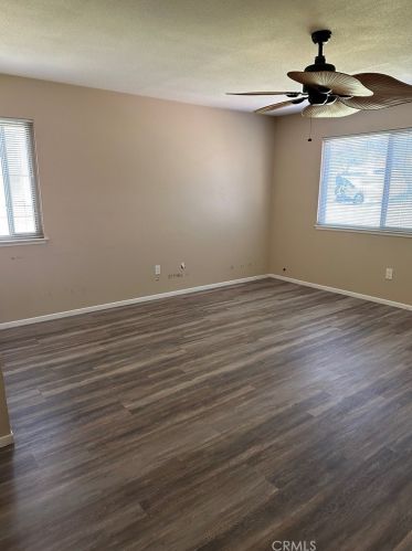 5610 Falling Leaf Ln, Riverside CA  92509-7308 exterior