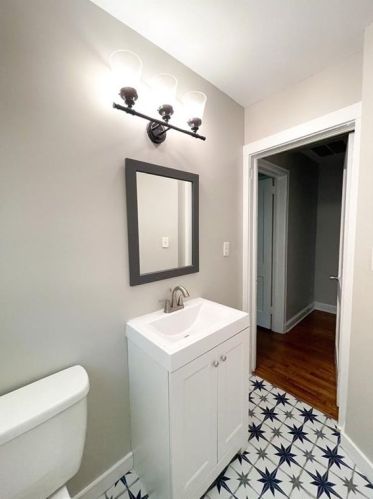 656 Charlotte Pl, Atlanta GA  30318-6375 exterior