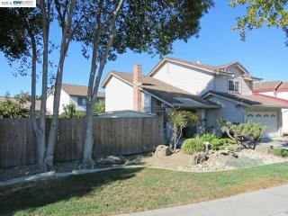 33956 Capulet Cir, Fremont, CA 94555-3442