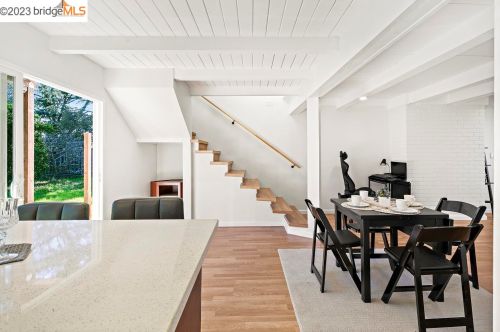 1005 Oak Grove Rd, Concord CA  94518-3004 exterior