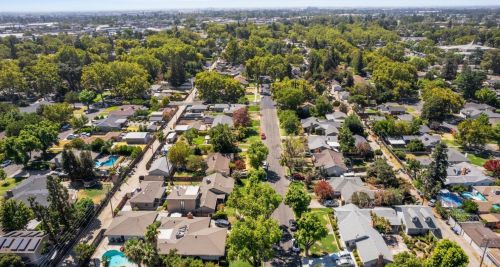 1432 Marshall St, Turlock CA 95380-4133 exterior