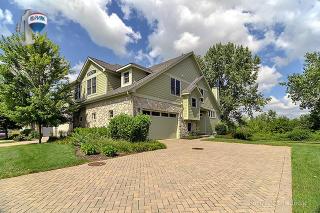 13154 Lake Mary Dr, Plainfield, IL 60585-2648