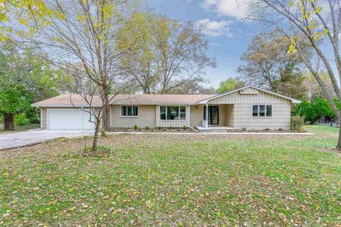 1044 Springdale St, Derby, KS 67037-2349
