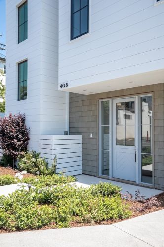 408 29th St, Manhattan Beach, CA 90266-0020