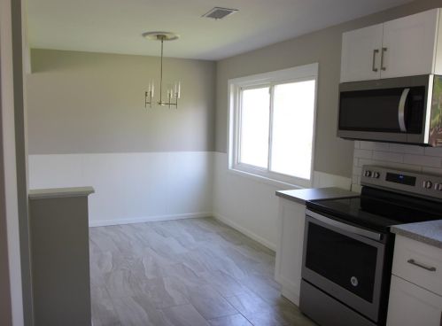 3888 Eddystone Dr, Cincinnati OH  45251-1958 exterior