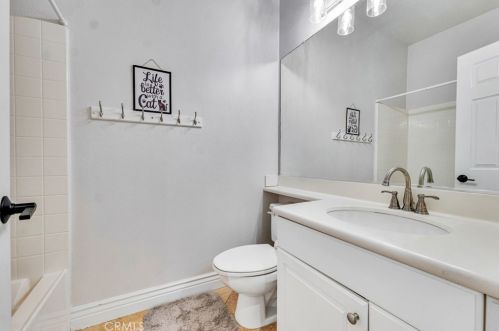 2726 Night Jasmine Dr, Simi Valley CA  93065-1545 exterior
