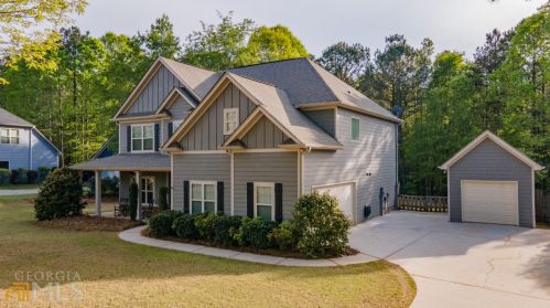 135 Cedar Ridge Dr, Lagrange, GA 30241-9435