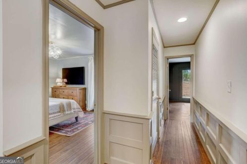 400 Breakwater Rdg, Atlanta GA  30328-1808 exterior