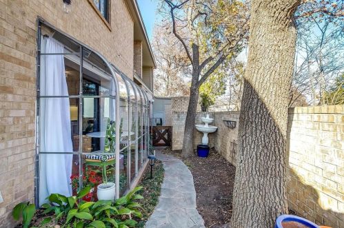 4715 Collinwood Ave, Fort Worth TX  76107-4162 exterior