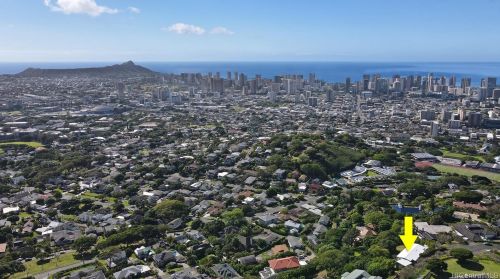 2155 Puualii Pl, Honolulu, HI 96822-2054
