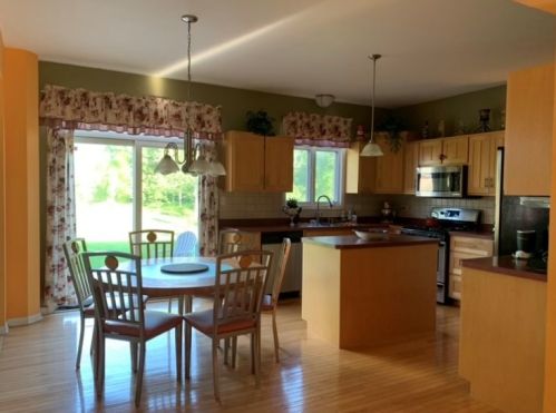 20043 Arbor Ln, Mokena, IL 60448-7777