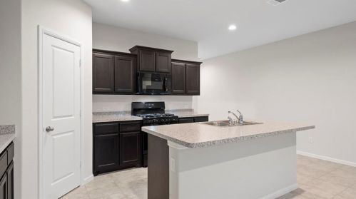 3025 Grand Gulf Rd, Fort Worth TX  76123-2638 exterior