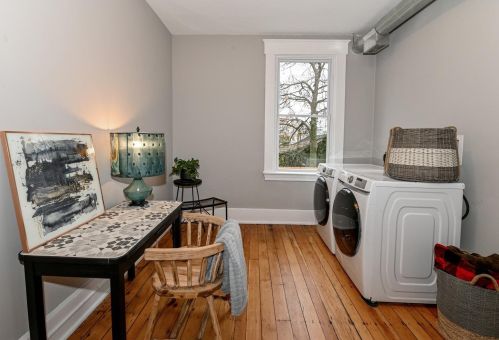 2612 Hemlock St, Cincinnati OH  45206-1608 exterior