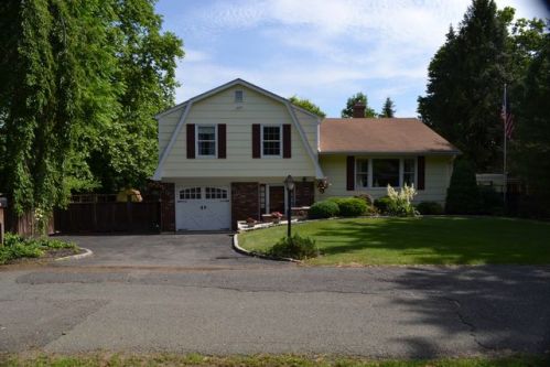 30 Georges Place Ext, Clinton, NJ 08809-1378