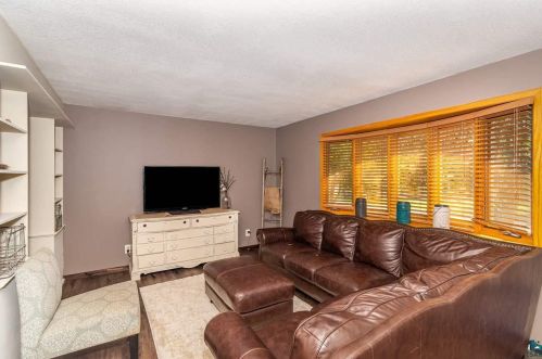 609 27th St, Scanlon, MN 55720-2733