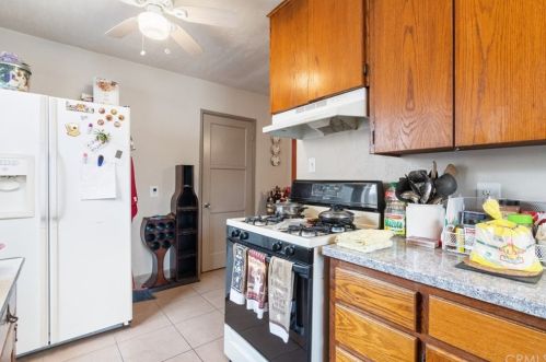 3564 Valley Way, Riverside CA  92509-1450 exterior