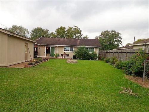 1321 Northbrook Dr, Angleton, TX 77515-3723