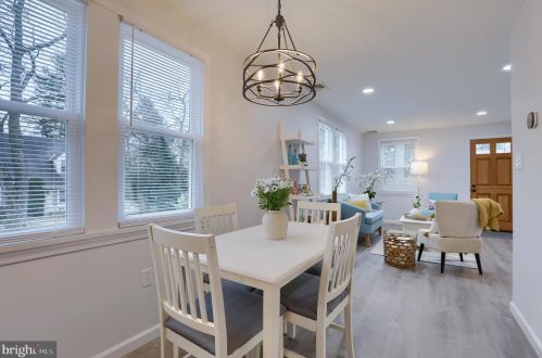 139 Montrose Ave, Lancaster PA  17603-6617 exterior