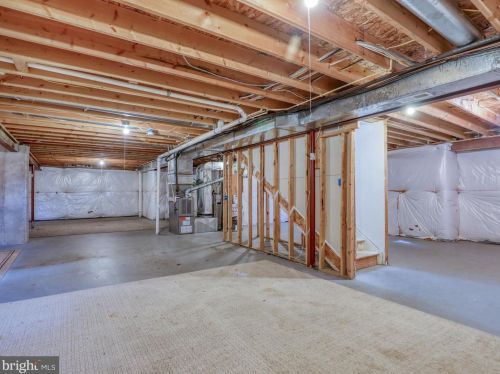 49 Pebble Beach Cir, Charles Town WV  25414-4061 exterior