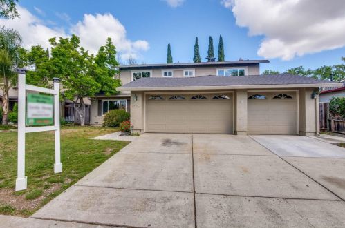 791 Cumberland Dr, Gilroy, CA 95020-5904