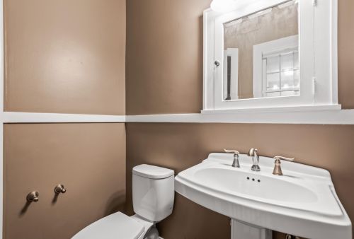 2304 Carter Ave, Saint Paul MN  55108-1639 exterior