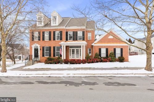 252 Prospect Hill Blvd, Charles Town WV  25414-5082 exterior