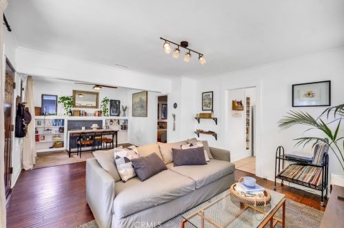 3055 Chestnut St, Riverside CA  92501-2411 exterior