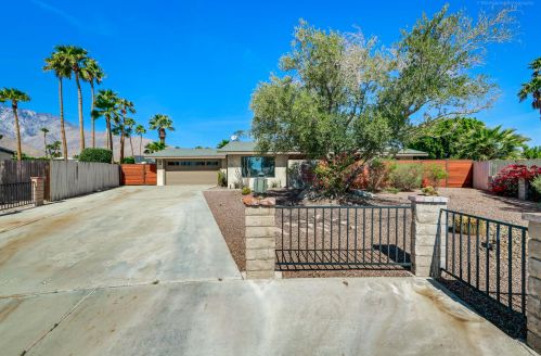 1232 Delgado Rd, Palm Springs, CA 92262-3338