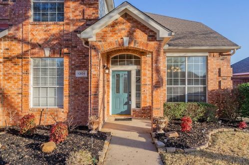 1308 Rosewood Trl, Lewisville, TX 75028-1436