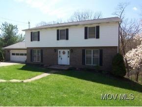 113 Woodshire Dr, Parkersburg, WV 26104-9215
