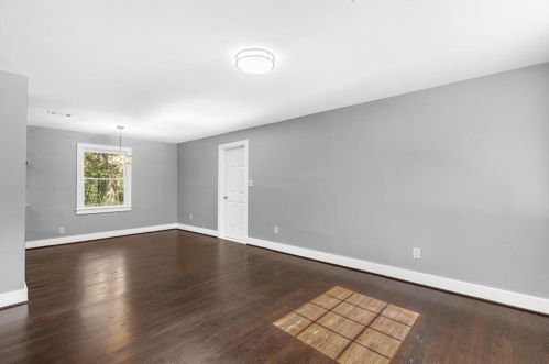2272 Baywood Dr, Atlanta GA  30315-6534 exterior