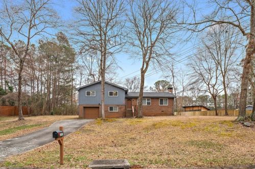 1031 Washington Ave, Holly Springs, GA 30188-4160