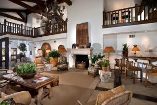 3600 Aspen Village Way, Santa Ana CA  92704-7515 exterior